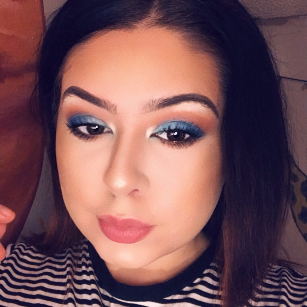 Meet your Posher, Brianna